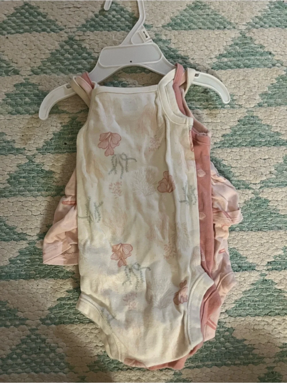 4 set Gerber Soft Floral Pink & Cream Girls' Onesies